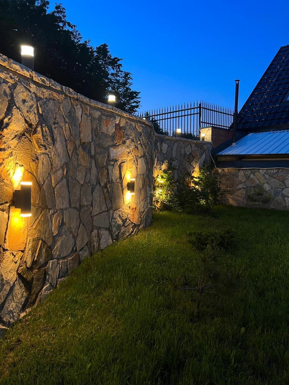Villa Ozoni - Jezerc Ferizaj Exterior foto